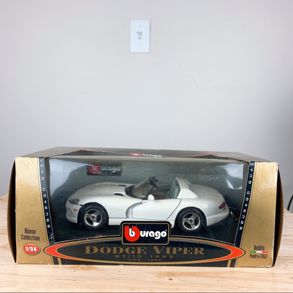 1992 Dodge Viper RT/10 Collectible - Picture 1 of 11